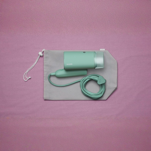 Défroisseur Compact à Main pour un Repassage Rapide et Facile