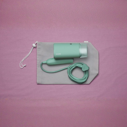 Défroisseur Compact à Main pour un Repassage Rapide et Facile
