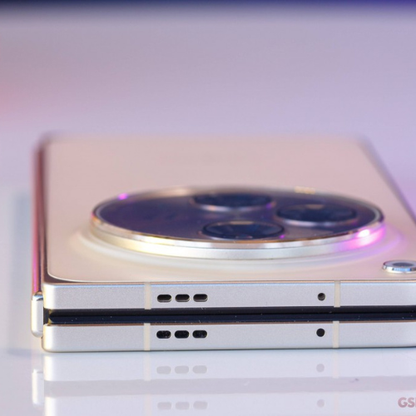 OPPO Find N3 – Smartphone Pliable à Double Écran & Performance Haut de Gamme (Charge Rapide 67 W)